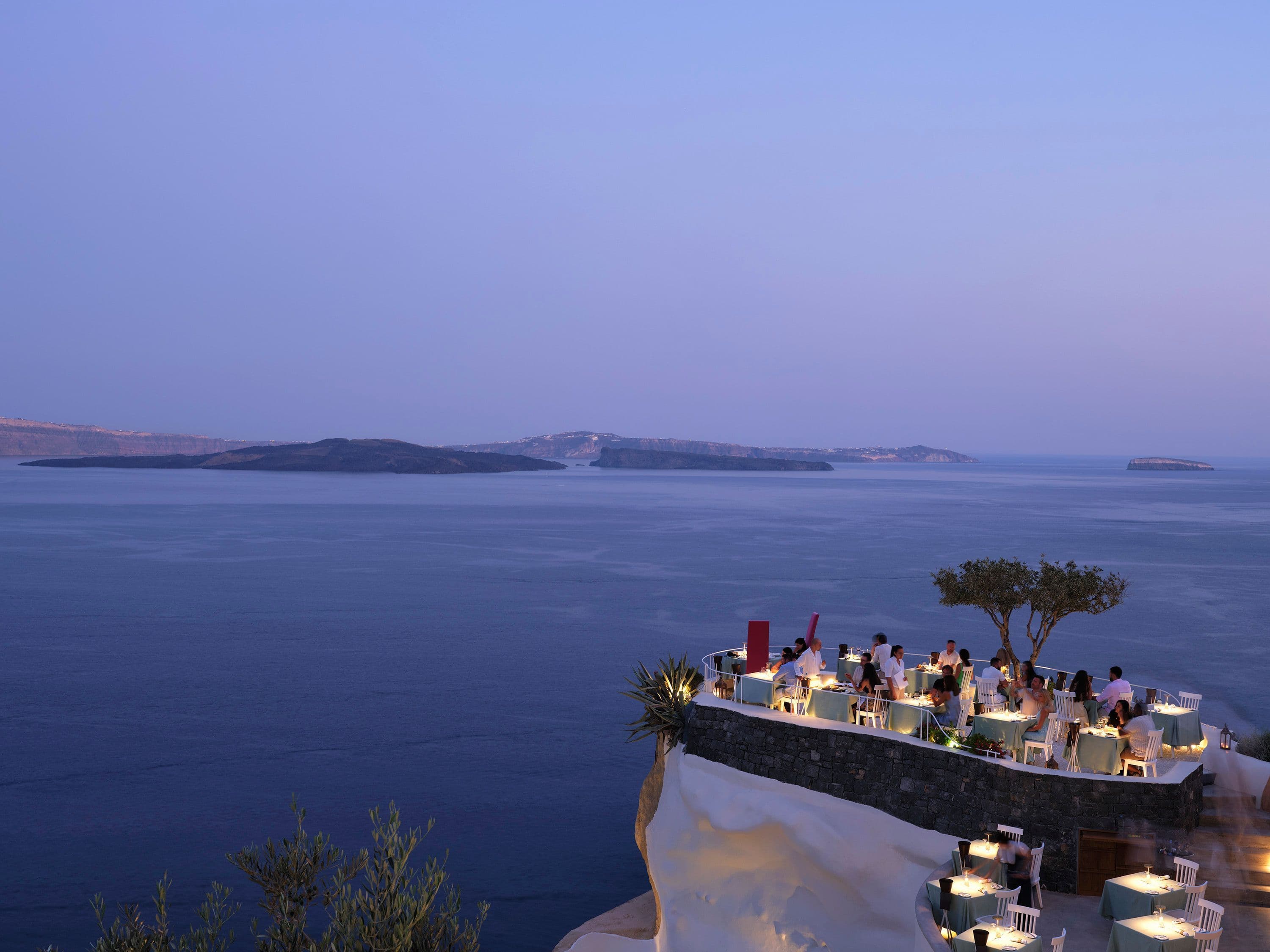 Lycabettus Restaurant room