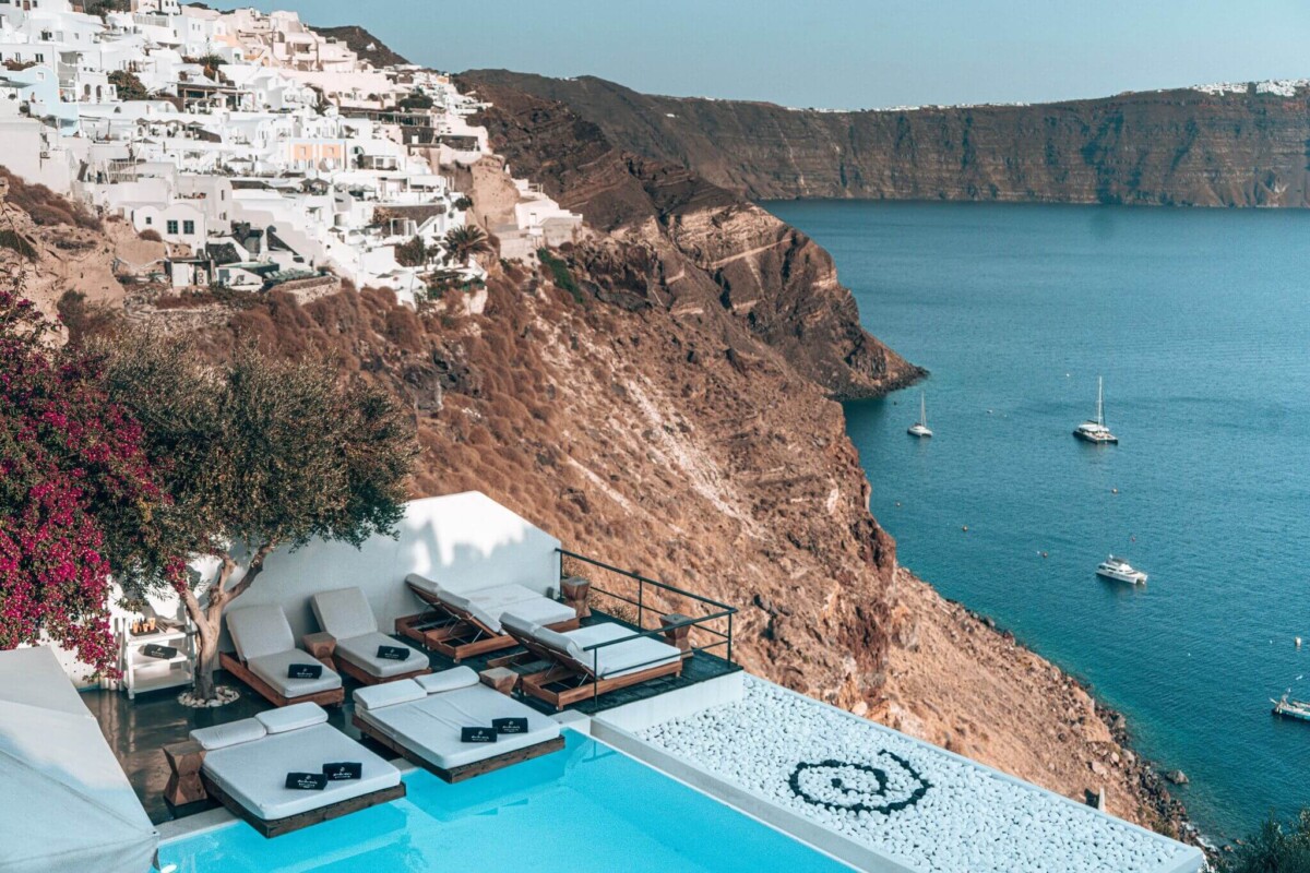 Santorini Luxury Suites | Andronis Luxury Suites